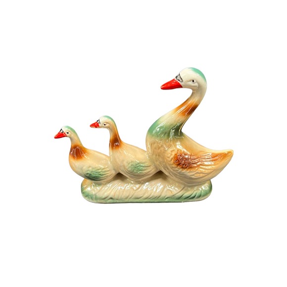 Vintage Hand Painted Three Ducks in a Row Iridescent Luster Made in Brazil - Picture 1 of 5